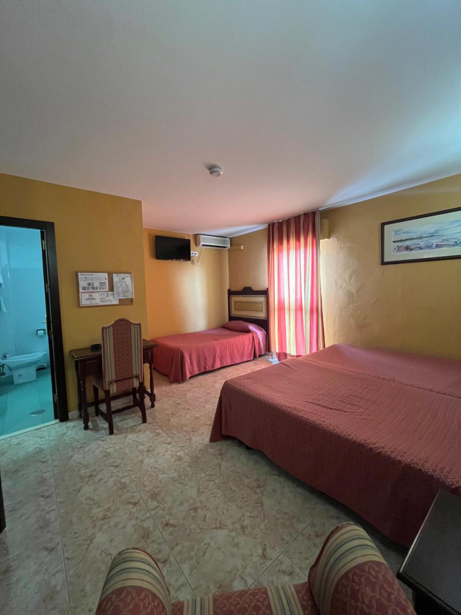 Hotel La Barca Lepe Eksteriør bilde